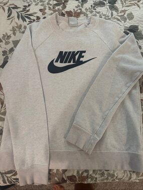 Nike Light Gray Sweatshirt with Black Logo